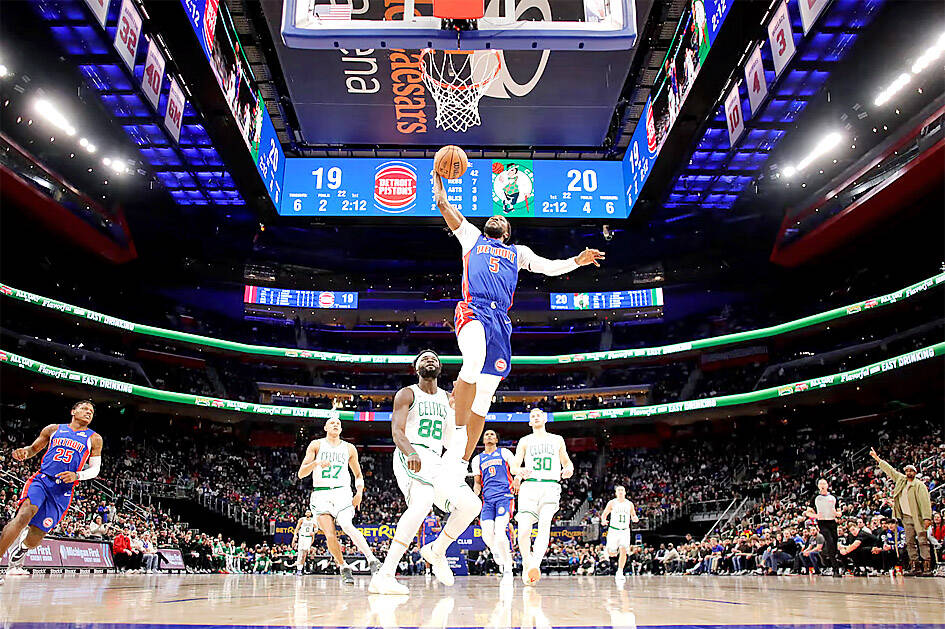 Pistons top Celtics in duel of hot teams