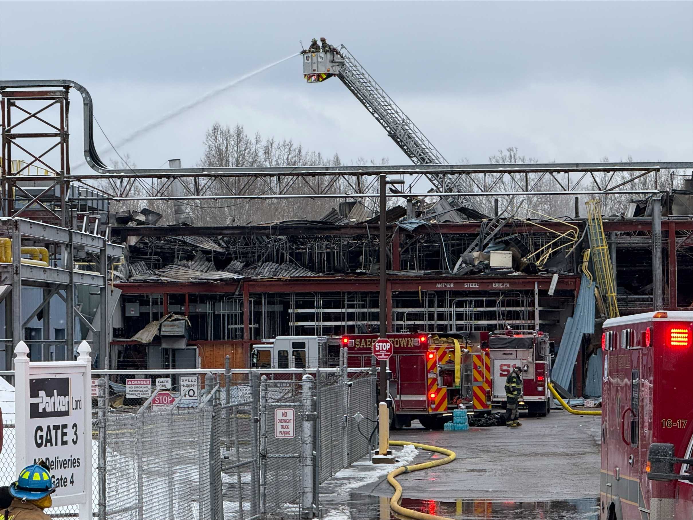 13 people injured after explosion at Pennsylvania plant